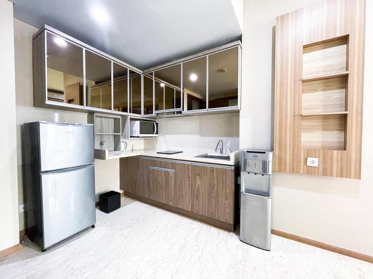 Graha Makara Suite Hotel & Residence ชีการัง ภายนอก รูปภาพ